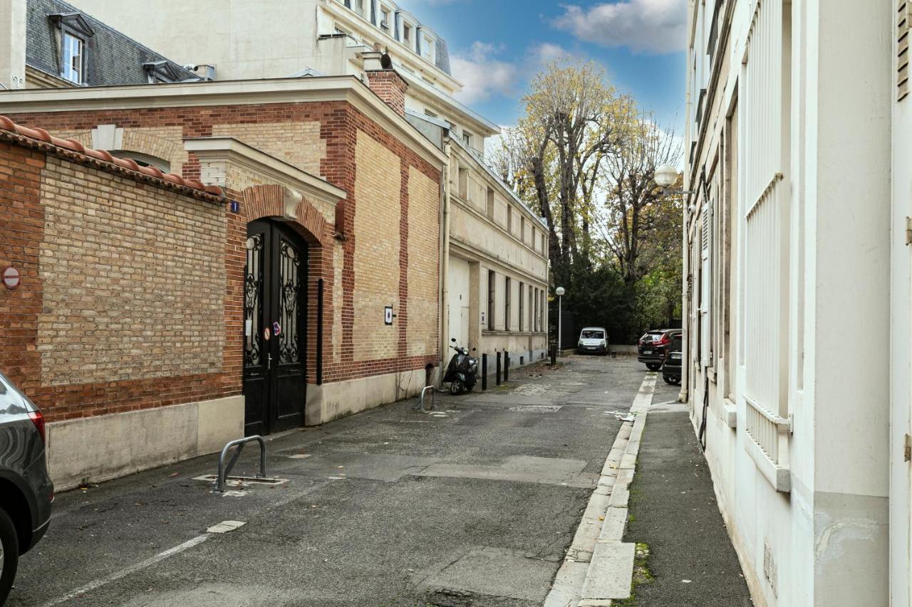 Le Studio Du Parc Monceau Paris Exteriör bild